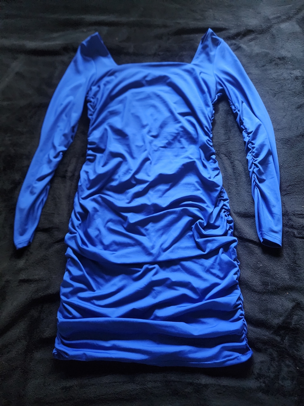 Long Sleeve Ruched Bodycon Dress in Royal Blue